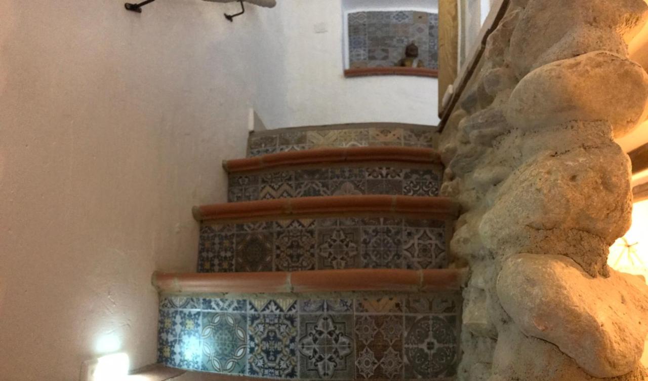 トゥレ Casa De Piedra.The Stone Houseヴィラ エクステリア 写真